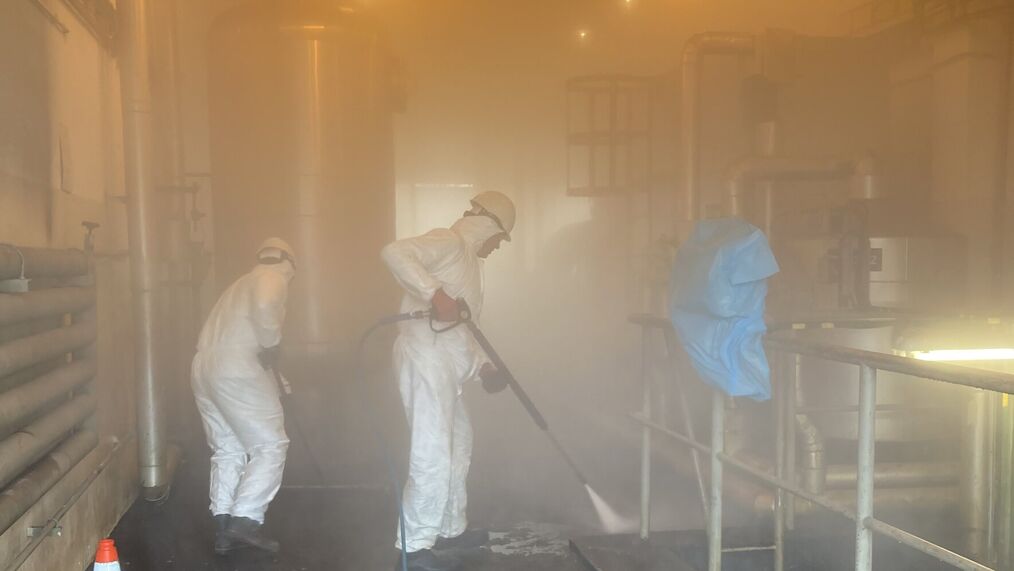 Čištění objektů, zařízení a technologií1